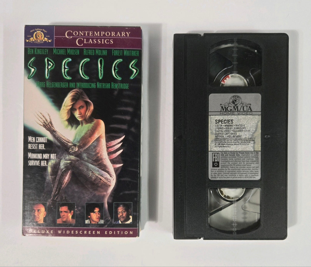 Amazon.co.jp: 日本語吹替版 レア VHS ペンタグラム 悪魔の烙印